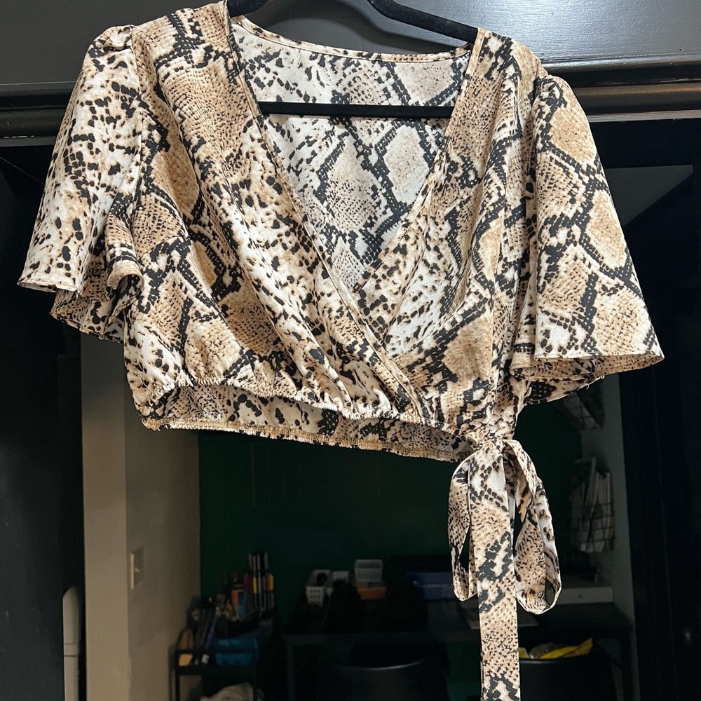 SHEIN Snake Print Wrap Crop Top - Brown and Black